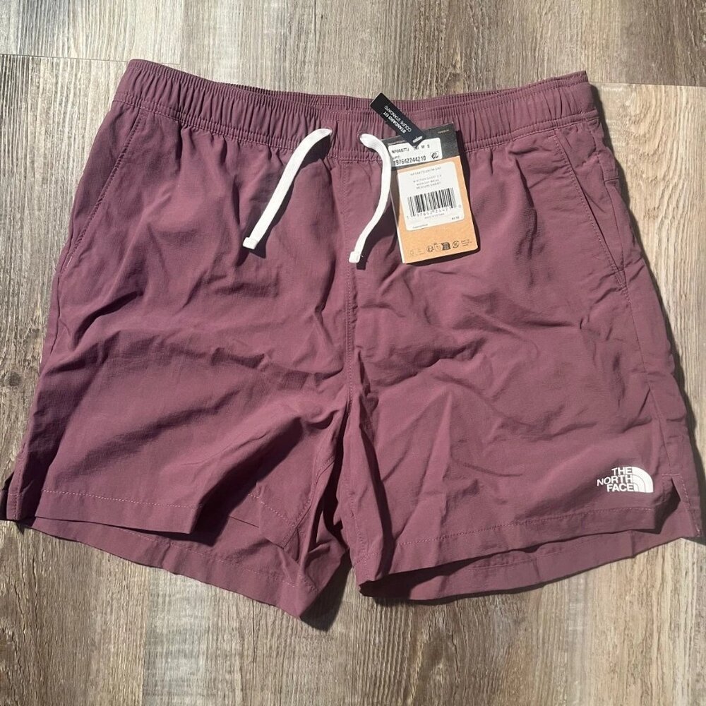 THE NORTH FACE Men’s Action Shorts 2.0 – NWT – Midnight Mauve, Different Sizes